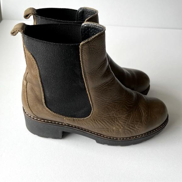 Anthropologie “ Dale” Leather Chelsea Ankle Boots Size 8 - Picture 5 of 14